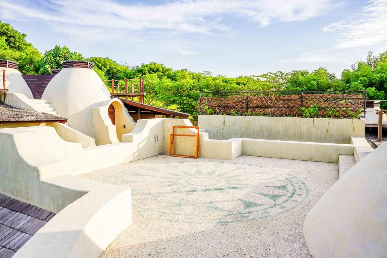 Hotel Dome Lombok à Bumbang Extérieur photo