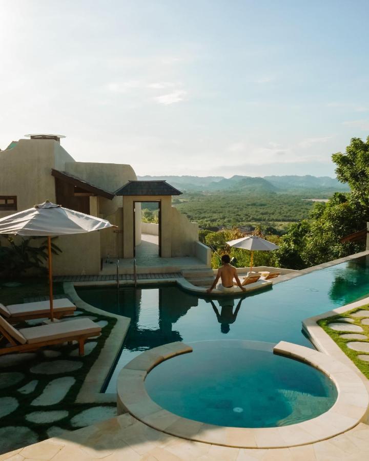 Hotel Dome Lombok à Bumbang Extérieur photo